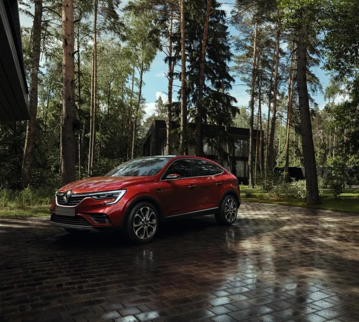 Renault Arkana, svelato il nuovo C-SUV della Losanga (8)