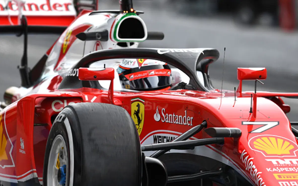 Formula 1, la Ferrari porta l'halo al debutto (3)