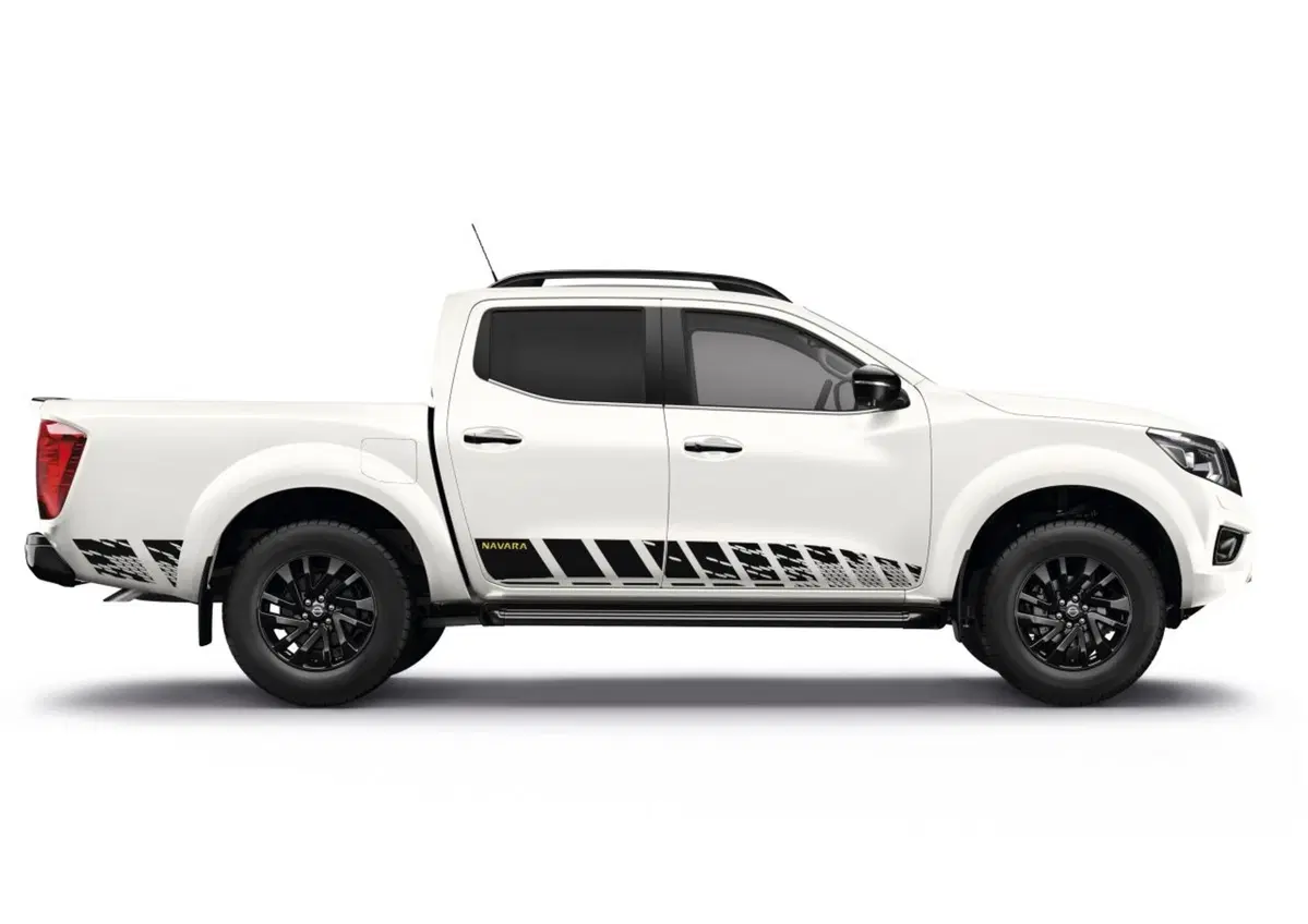 Nissan Navara N-Guard, serie speciale per il pick-up (2)