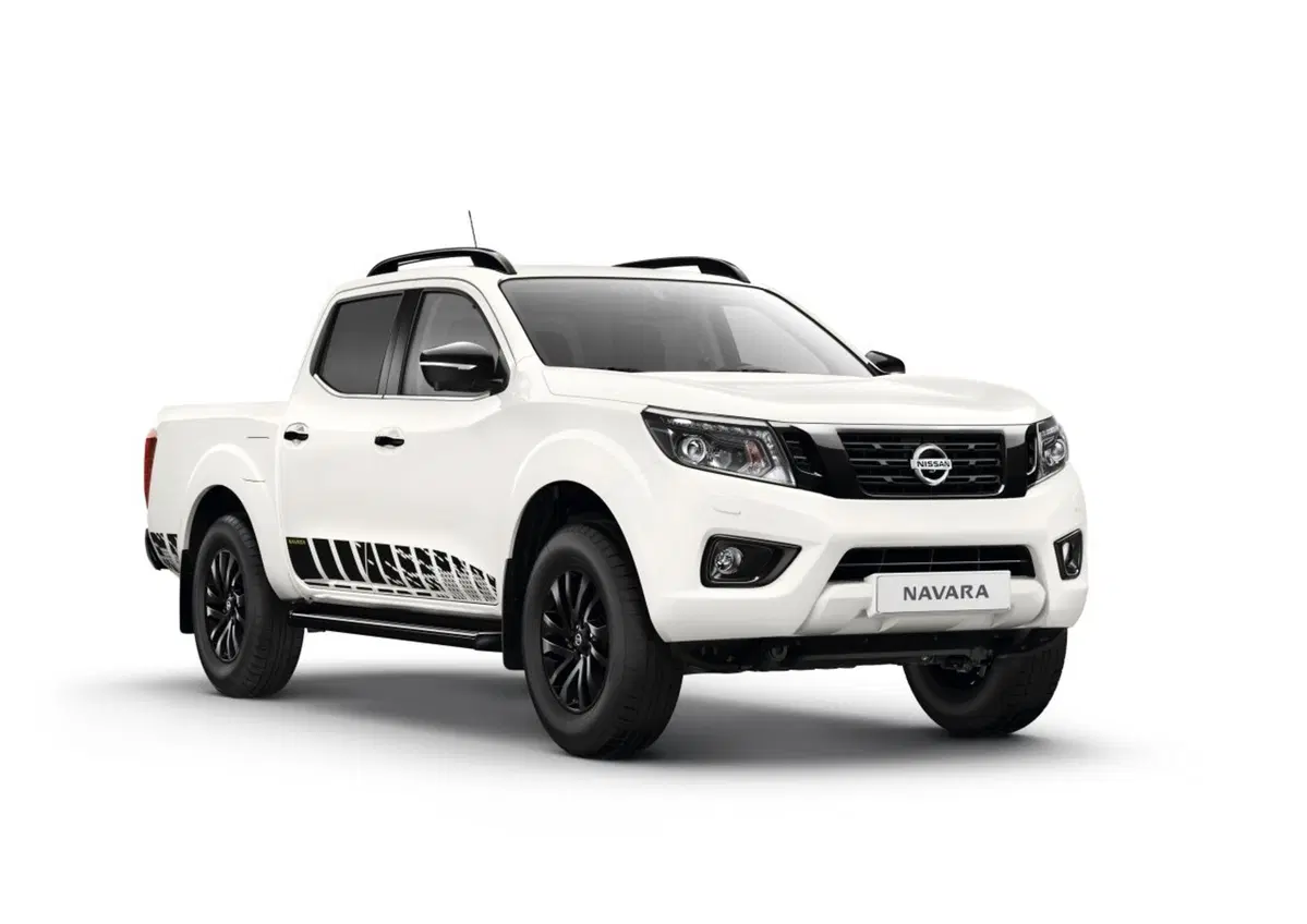 Nissan Navara N-Guard, serie speciale per il pick-up (5)