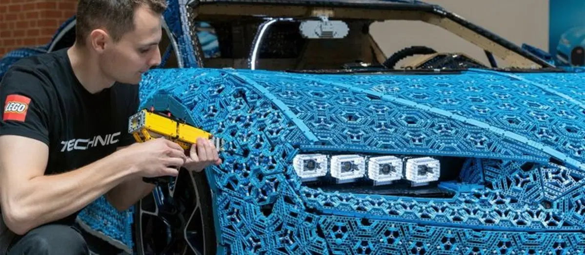Lego: una Bugatti Chiron in scala 1:1 [Video] (6)