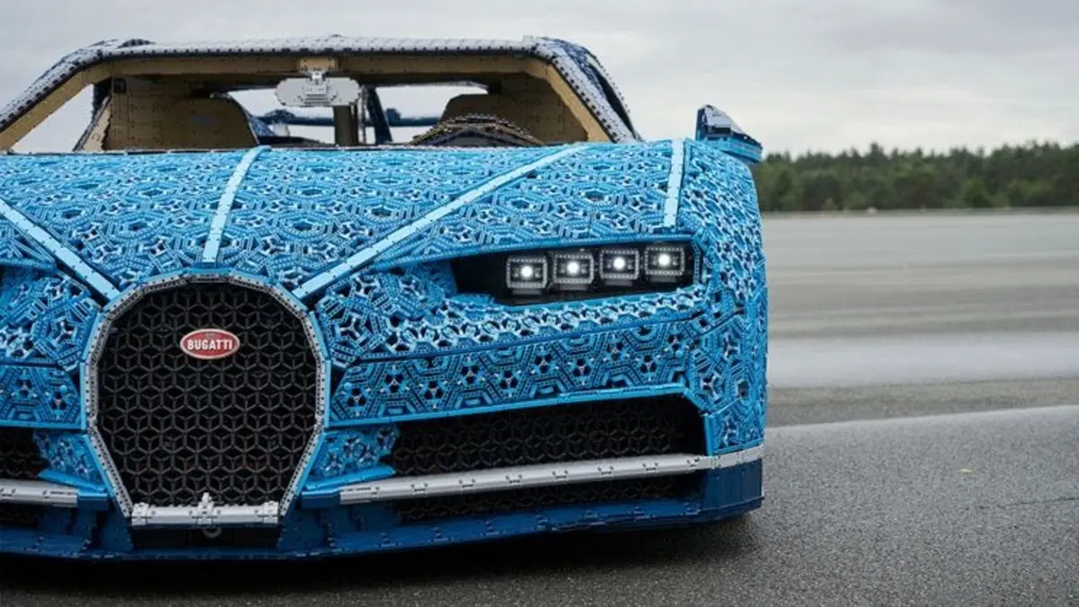 Lego: una Bugatti Chiron in scala 1:1 [Video] (7)