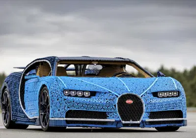 GP Italia F1 2018, Monza: Lego Technic Bugatti Chiron 1:1 [video]