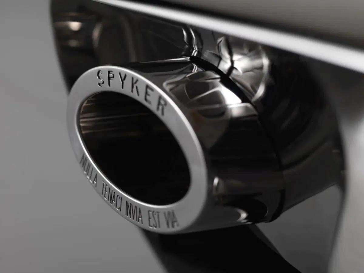 Spyker C8 Preliator, il ritorno dell'olandese (11)