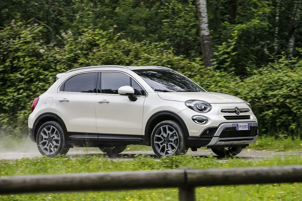 Fiat 500X restyling, i prezzi: si parte da 19.250 euro (21)