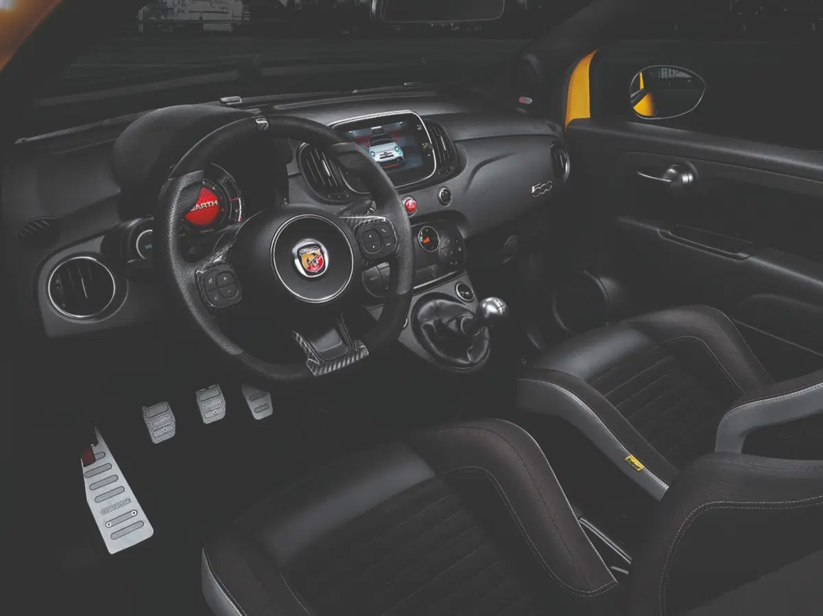 Abarth 595, novità per il 2019 (7)