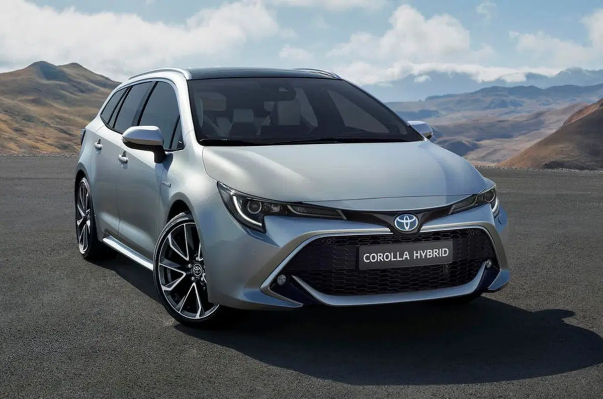 Toyota Corolla Touring Sports, addio Auris (2)