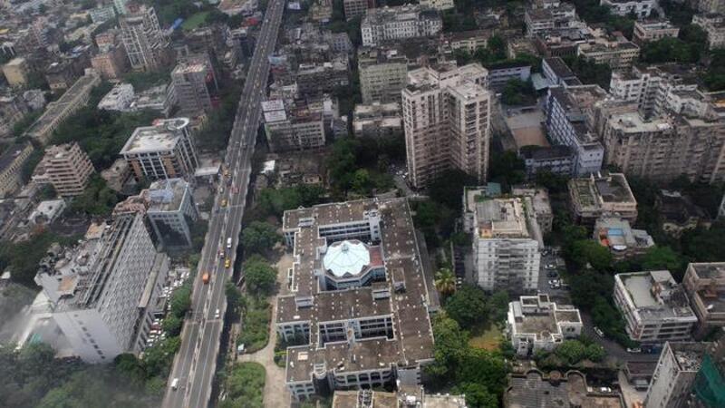 Crolla ponte a Calcutta: dinamica simile a quella di Genova