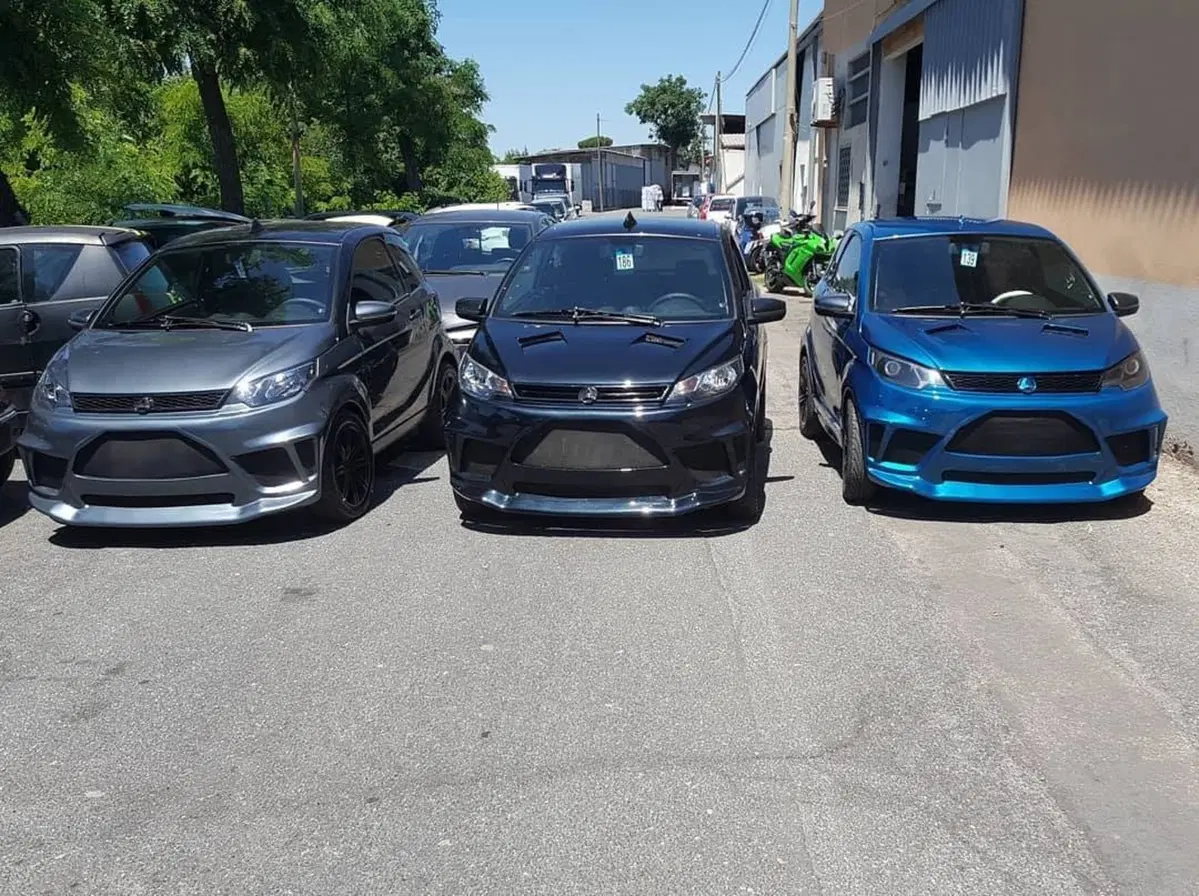 Auto senza patente, Guida: scegliere una macchina o minicar 50 (2)