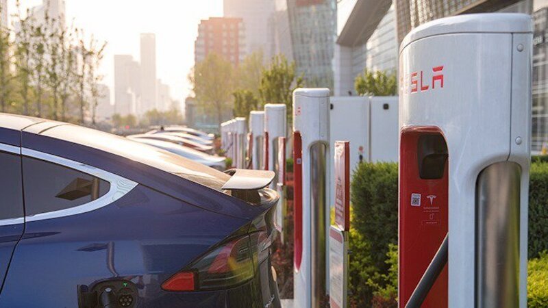 Tesla, Batterie: con meno cobalto e costi ridotti Elon (forse) ci guadagna