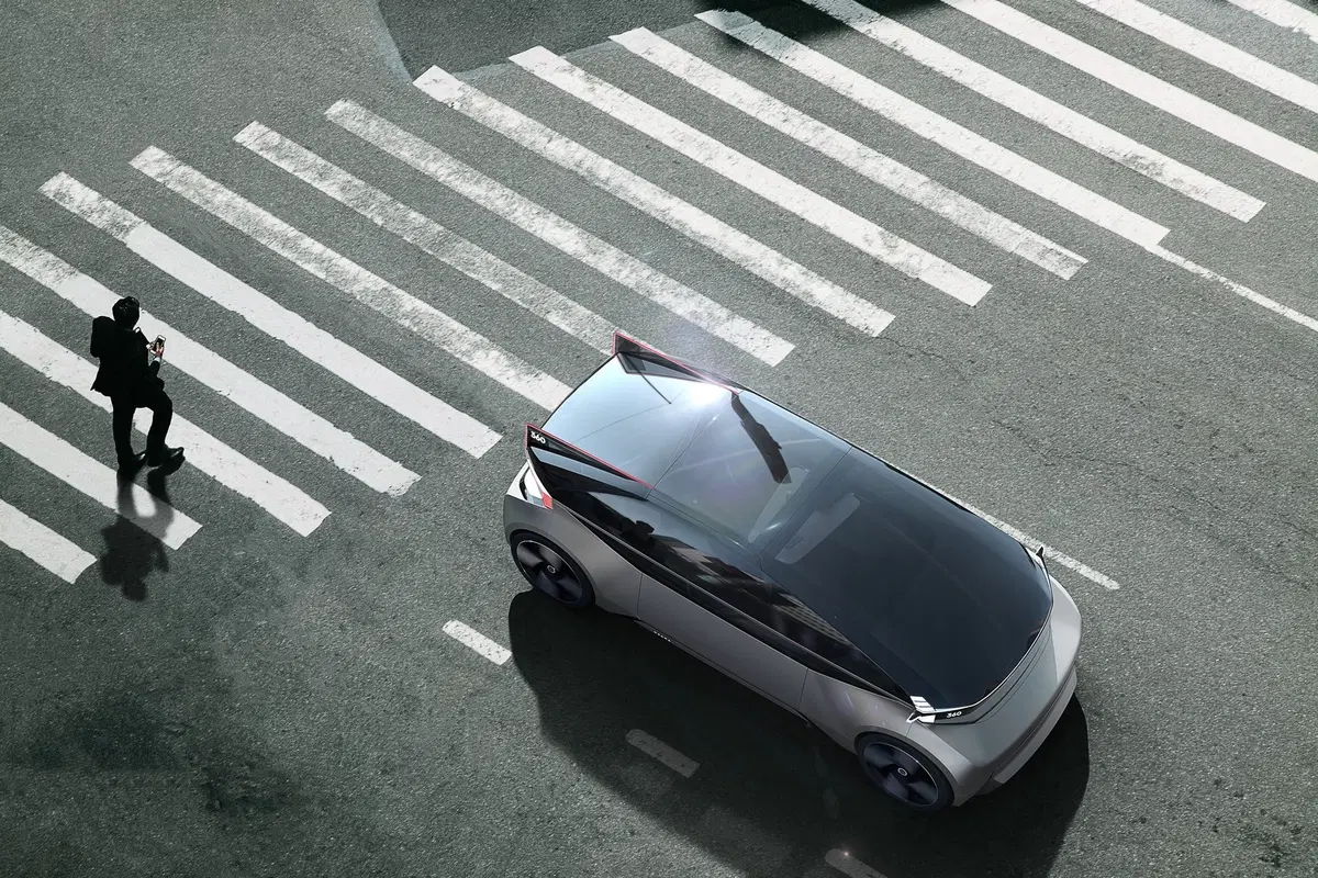 Volvo 360c, la mobilità del futuro secondo la Casa svedese [Video e foto] (14)