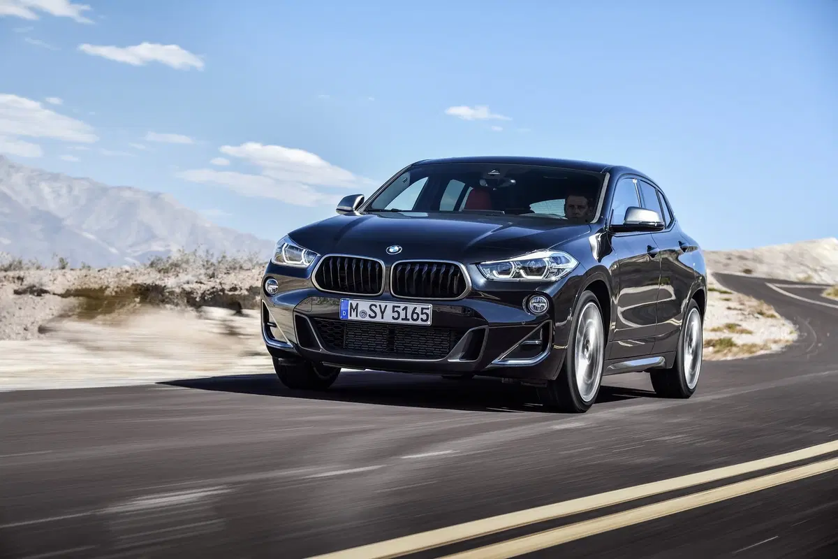 BMW X2 M35i, il SUV-coupé bavarese da 306 CV (16)