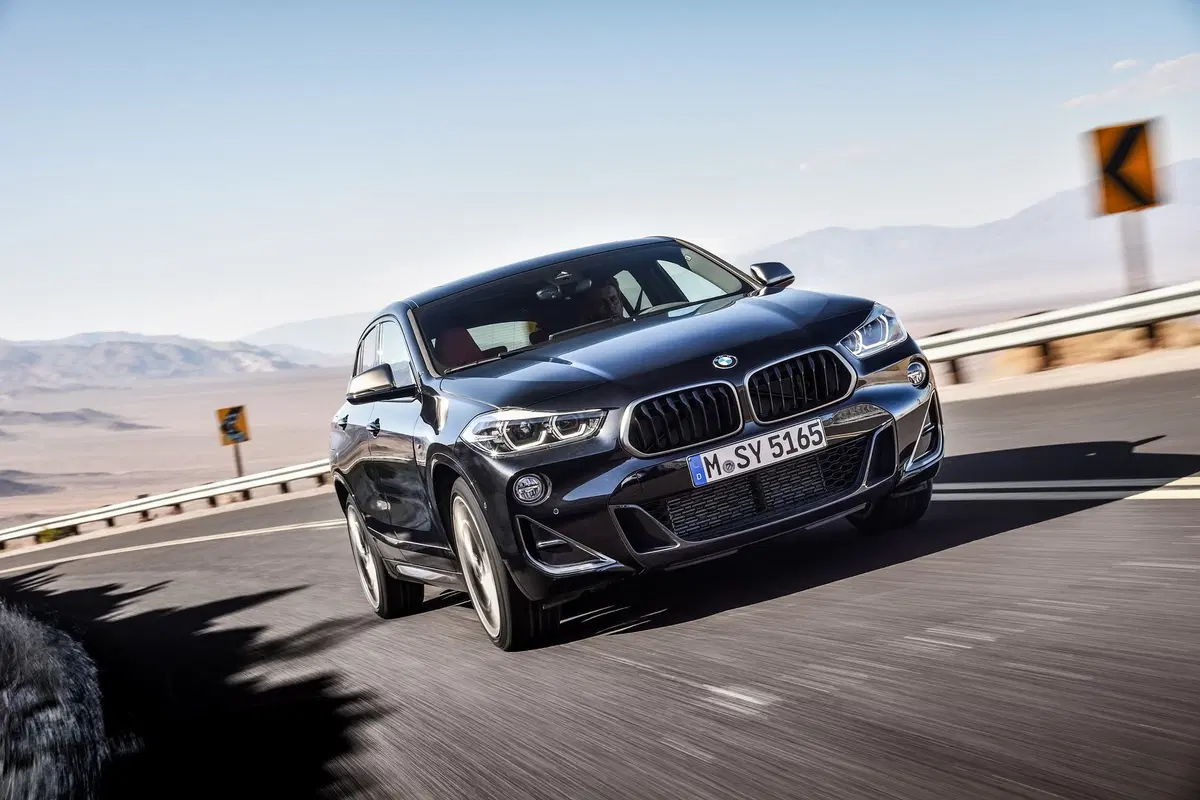 BMW X2 M35i, il SUV-coupé bavarese da 306 CV (20)