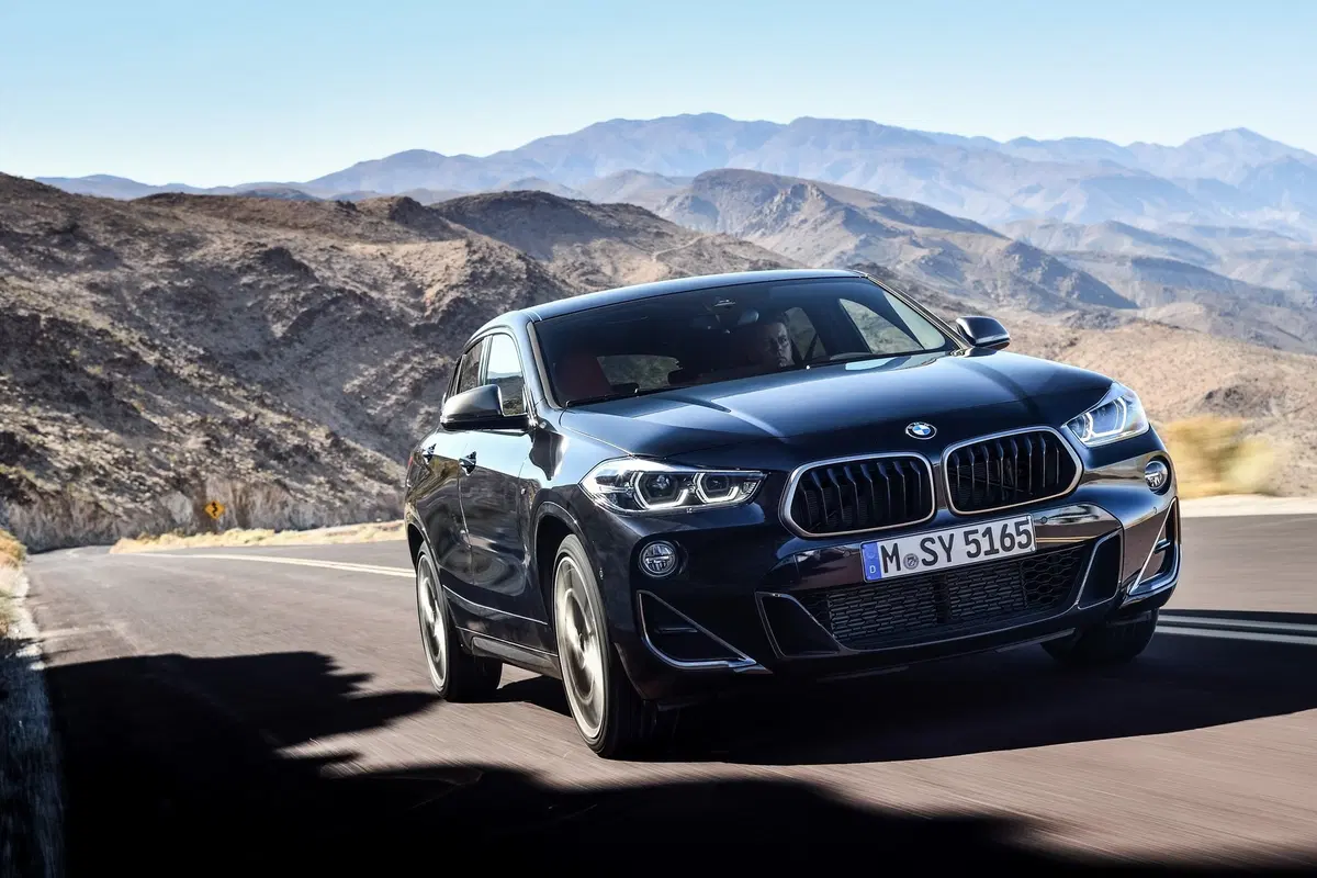 BMW X2 M35i, il SUV-coupé bavarese da 306 CV (22)