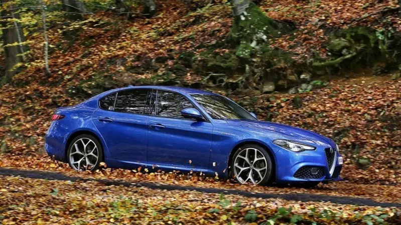 Alfa Romeo Giulia più affidabile delle tedesche. Ecco il rapporto di WhatCar