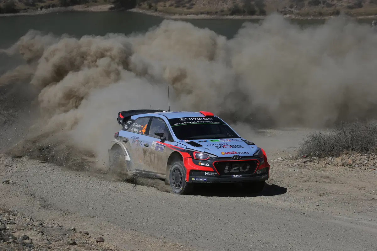 WRC16 Messico. Day 1, Latvala da manuale, Ogier sereno (11)