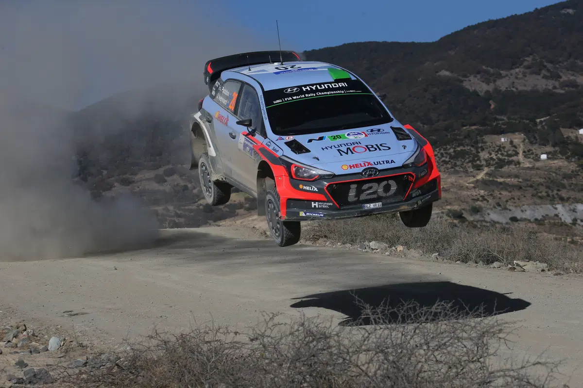 WRC16 Messico. Day 1, Latvala da manuale, Ogier sereno (36)