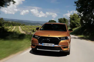 DS7 Crossback | Design particolare, consumi irrisori, e il prezzo c'&egrave;!