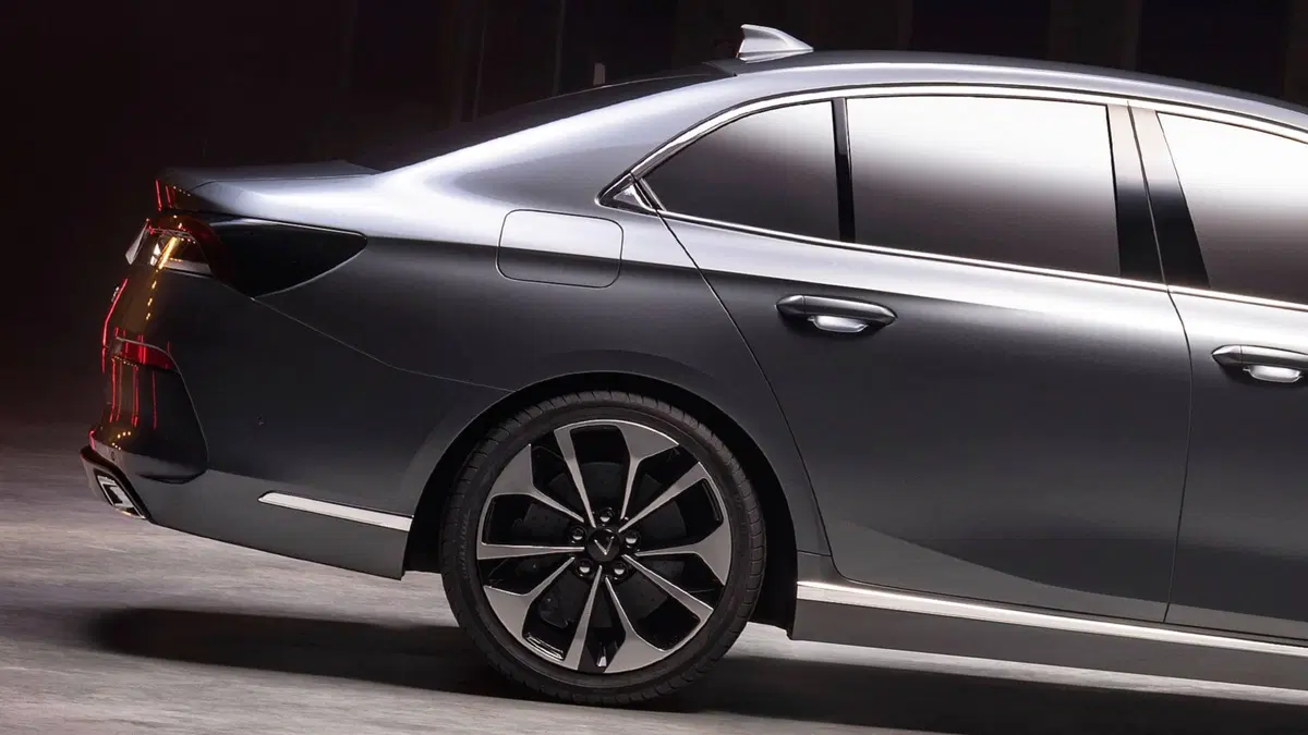 Vinfast ecco le nuove sedane e suv asiatiche by Pininfarina (7)