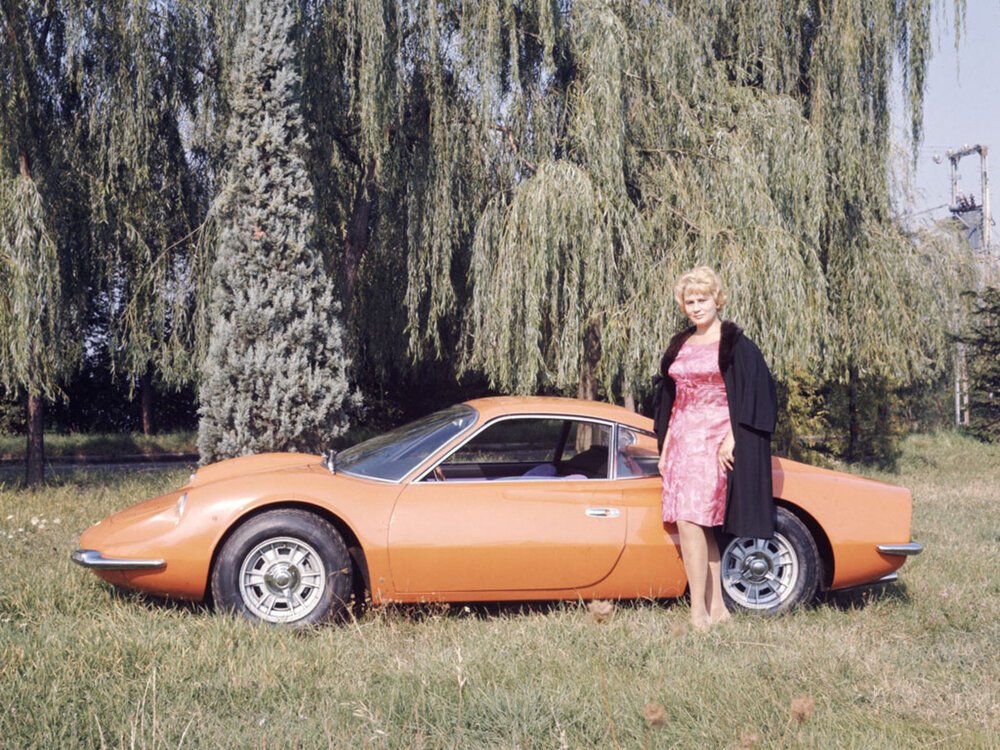 Nel 1968 Ferrari produce la Dino 206 GT, la &quot;baby Ferrari&quot; che avvia la serie delle Dino dedicate da Enzo Ferrari al figlio Alfredino scomparso prematuramente