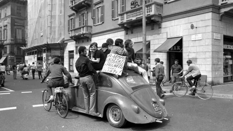 1968: l'auto nell'anno della &ldquo;Rivoluzione&rdquo;