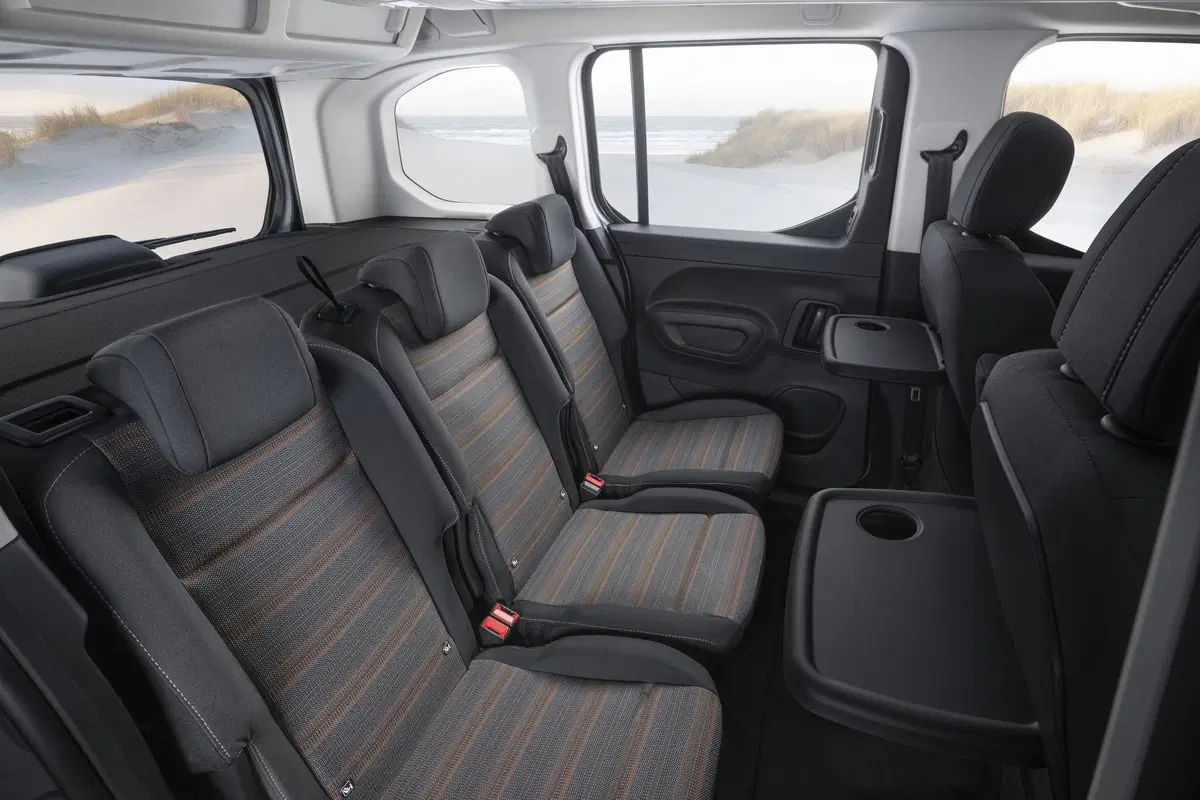 Opel Combo Life: più spazio, più tecnologia, più comfort [Video] (2)