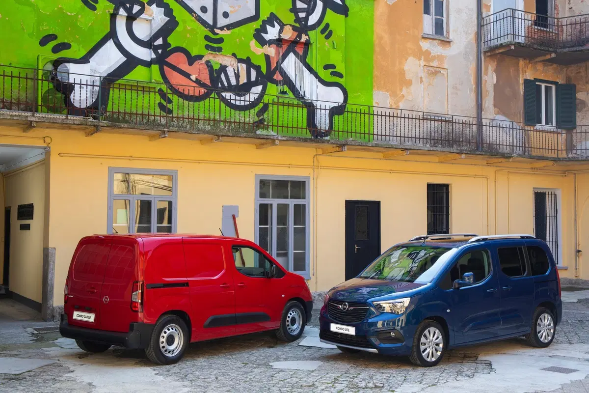 Opel Combo Life: più spazio, più tecnologia, più comfort [Video]