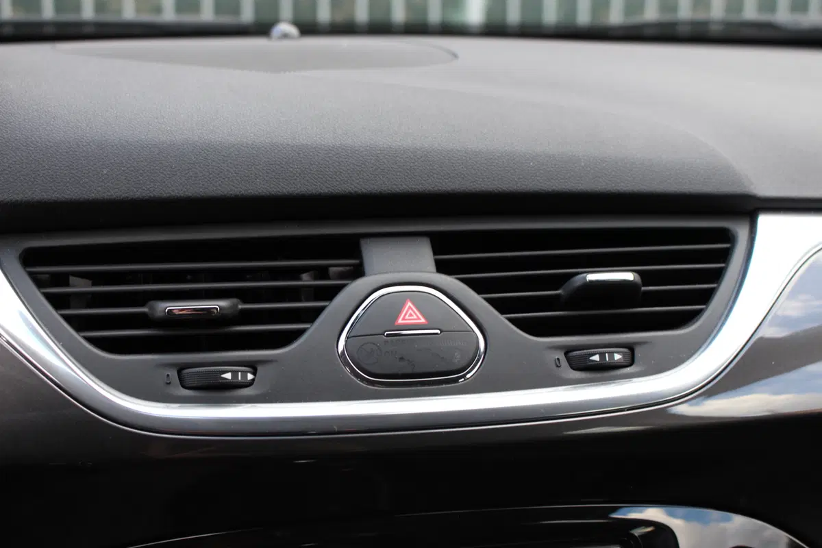 Opel Corsa | Test Drive #AMboxing (2)