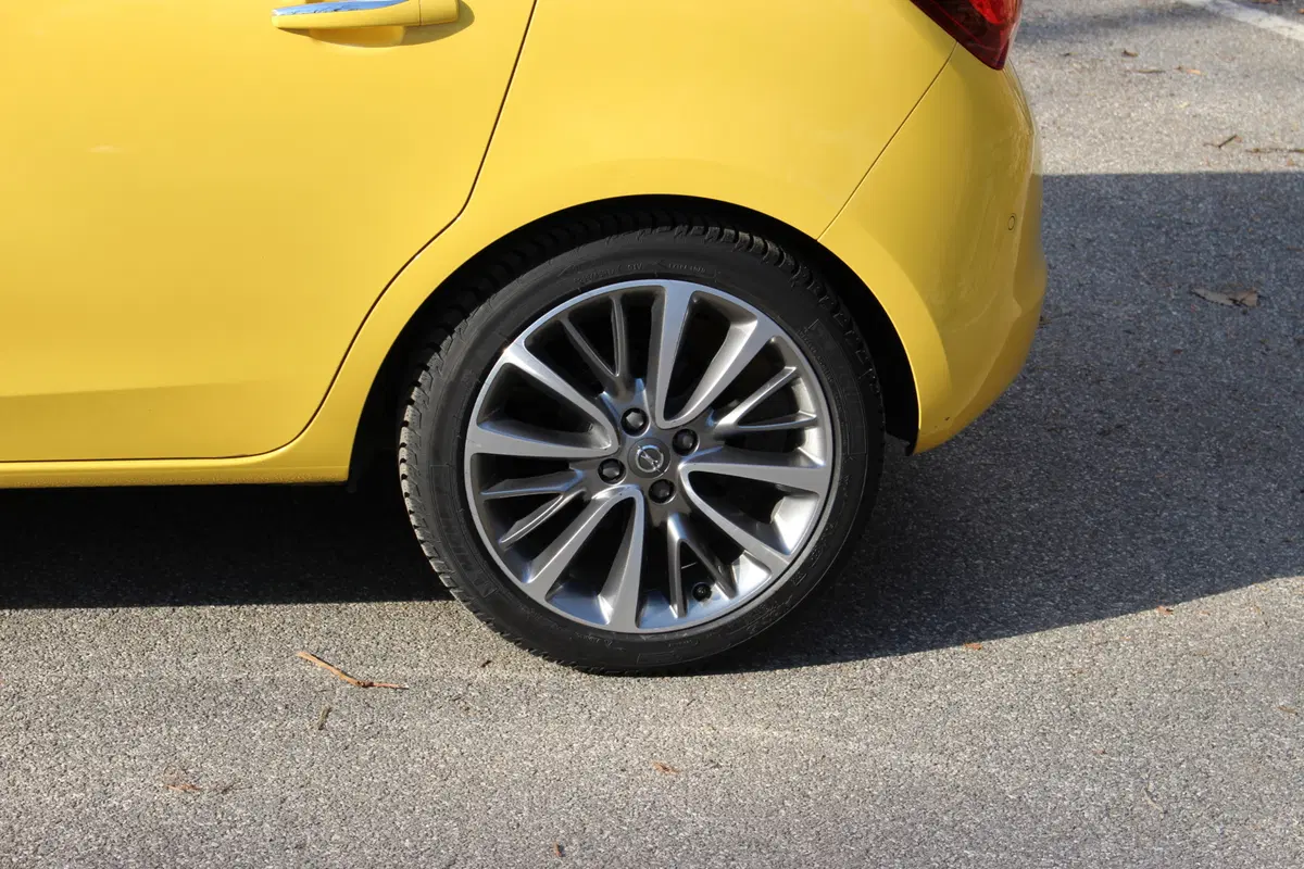 Opel Corsa | Test Drive #AMboxing (22)