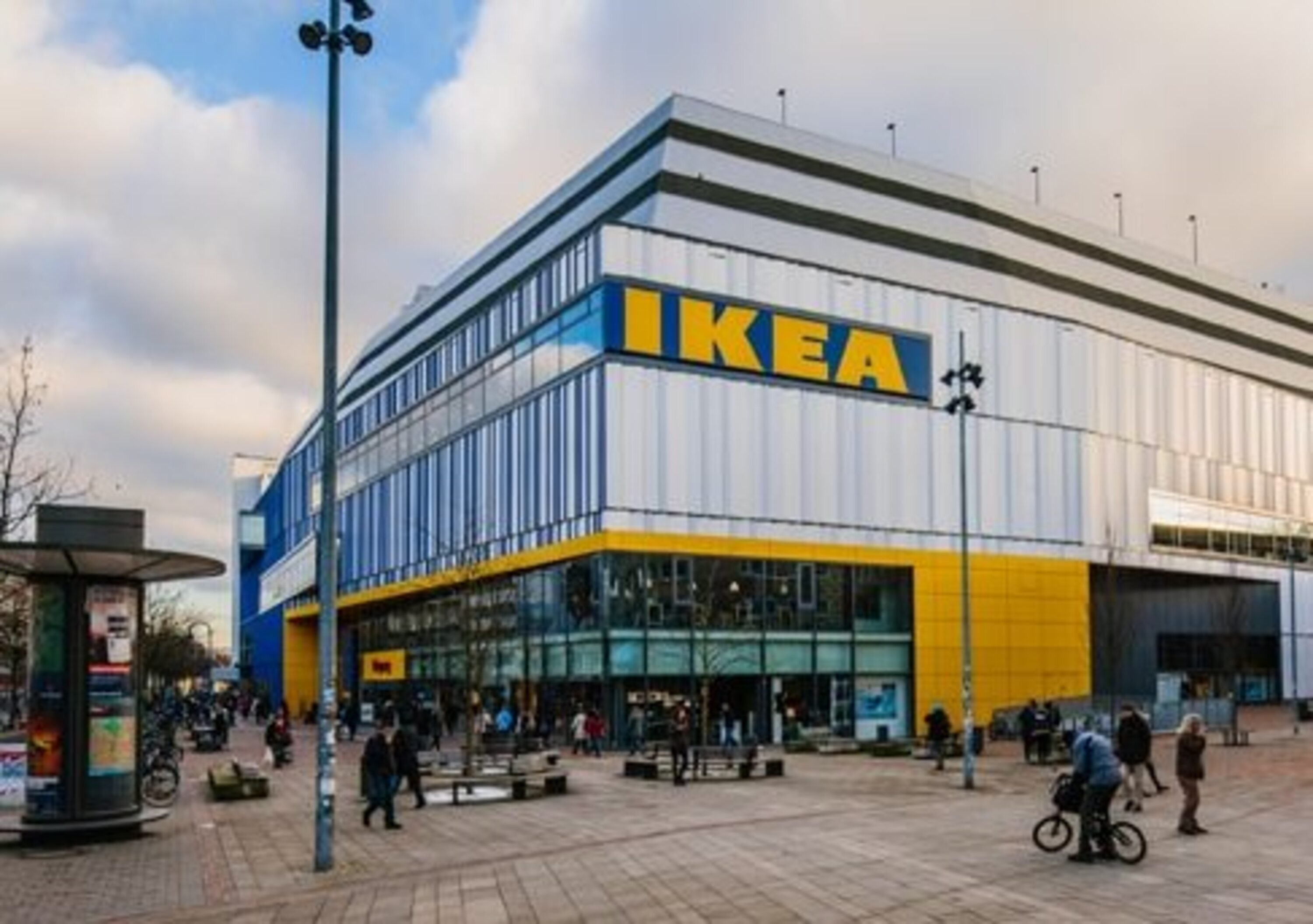 Consegne Ikea: dal 2025 solo con veicoli a zero emissioni