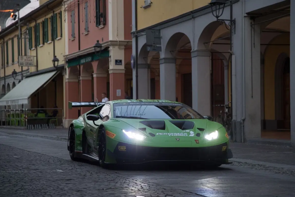 Lamborghini Huracán GT3 EVO, il Toro da pista si rinnova (12)