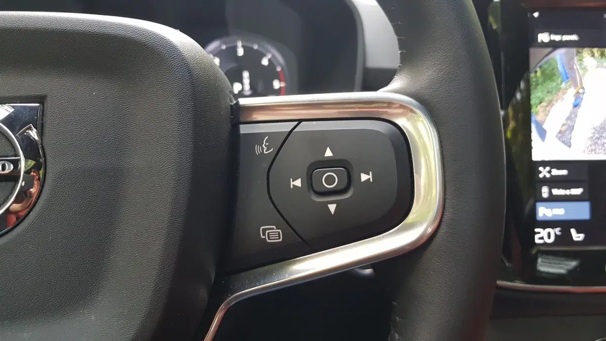 Volvo XC40 | Piccola ma grande, tecnologica e affascinante (12)