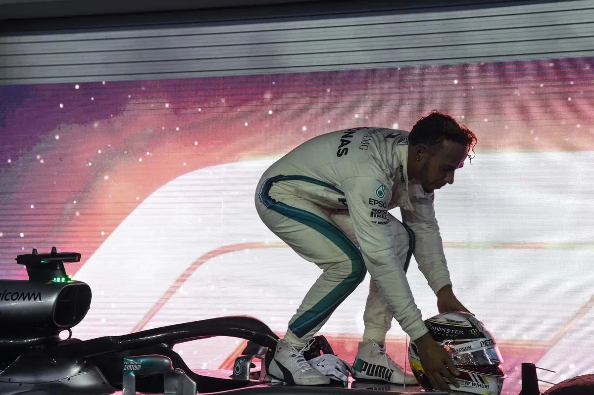 F1, GP Singapore 2018: vince Hamilton. Terzo Vettel (12)