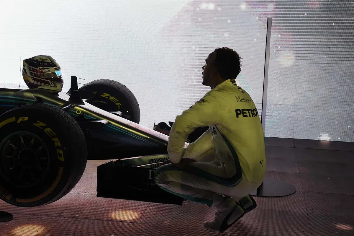 F1, GP Singapore 2018: vince Hamilton. Terzo Vettel (16)