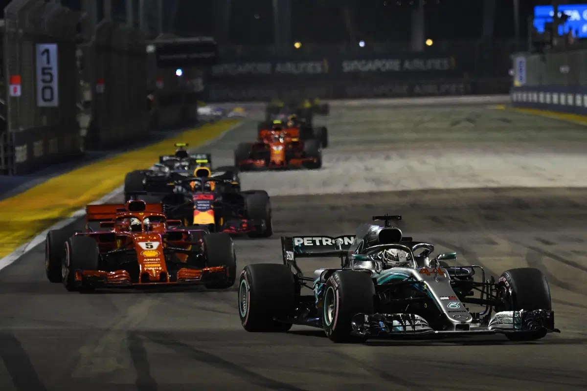 F1, GP Singapore 2018: vince Hamilton. Terzo Vettel (22)