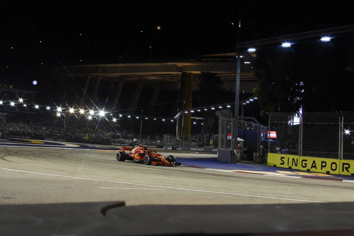 F1, GP Singapore 2018: vince Hamilton. Terzo Vettel (27)