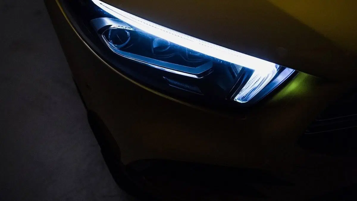 Mercedes-AMG A 35, le prime foto della nuova versione sportiva (7)