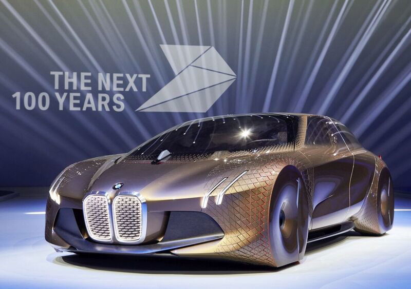 BMW Vision Next 100, concept da centenario