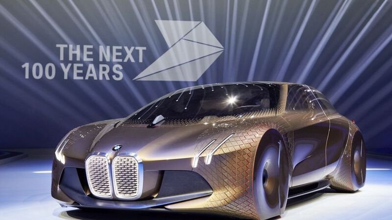 BMW Vision Next 100, concept da centenario