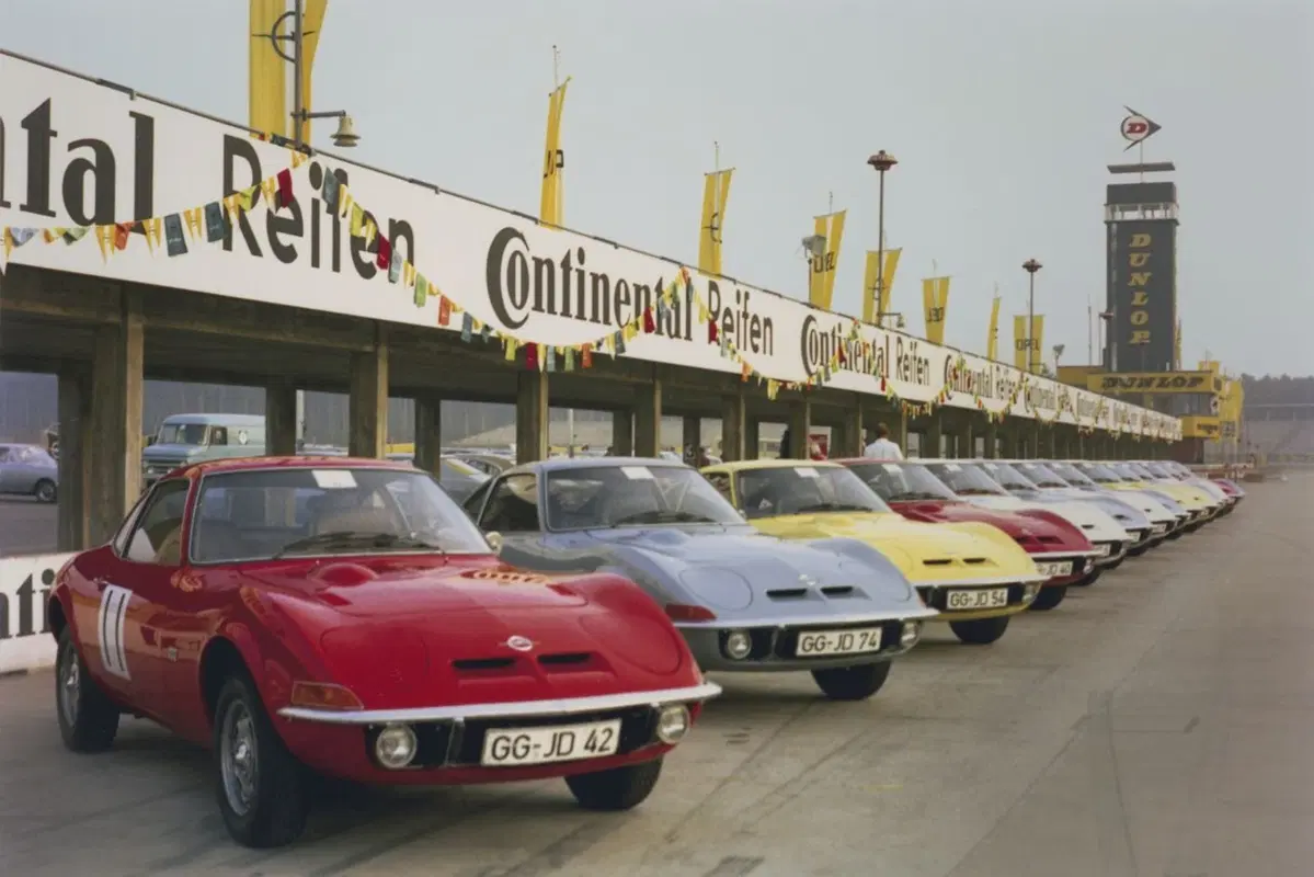 Opel GT, 50 anni fa nasceva la coupé “democratica” (3)
