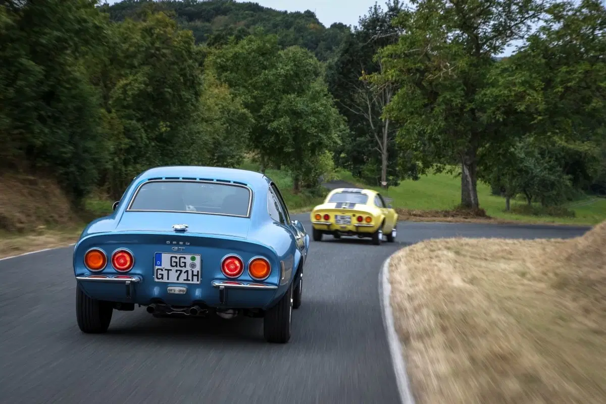 Opel GT, 50 anni fa nasceva la coupé “democratica” (16)