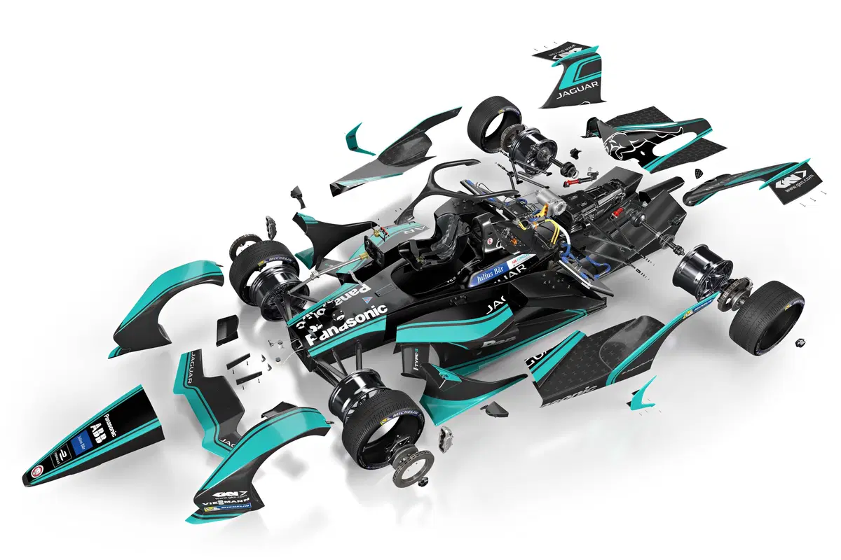 Formula E: Jaguar svela la I-Type 3 (6)