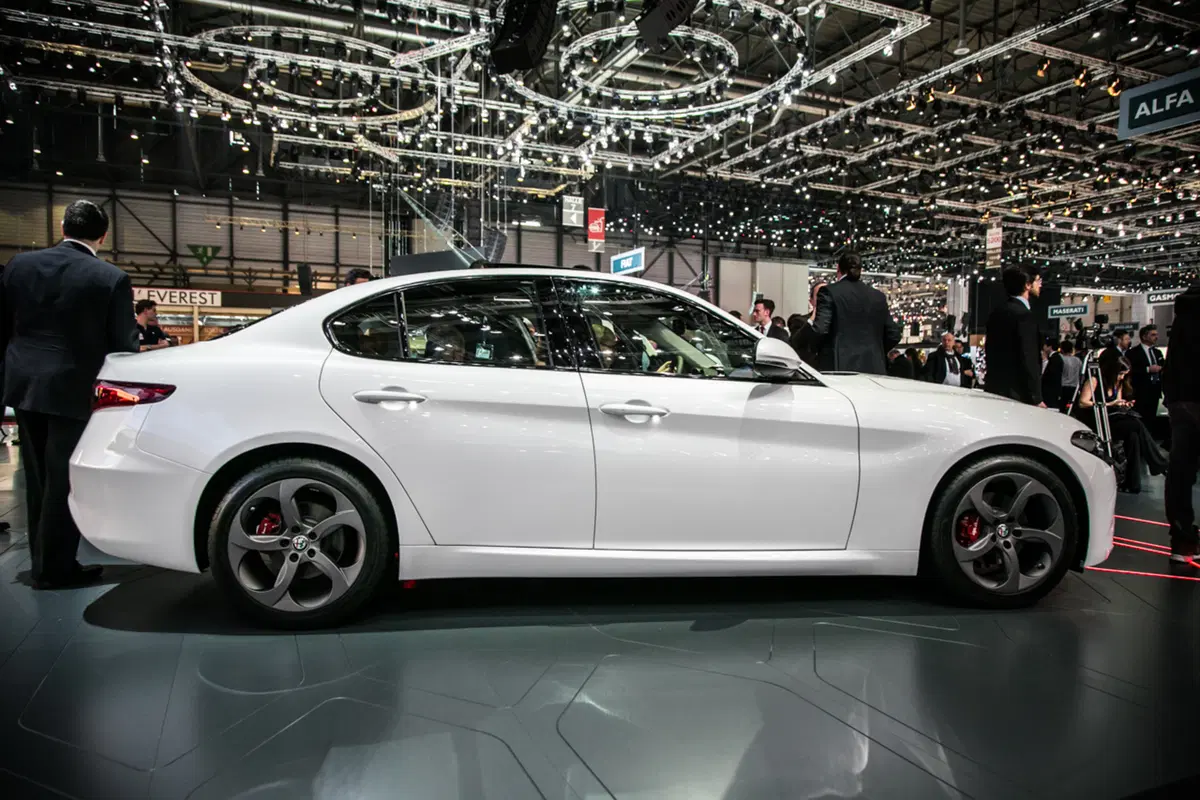 Alfa Romeo al Salone di Ginevra 2016 (17)
