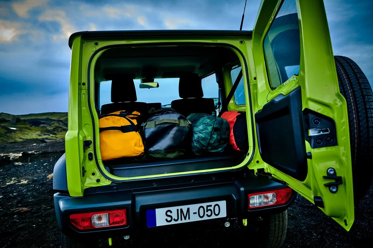 Jimny (33)