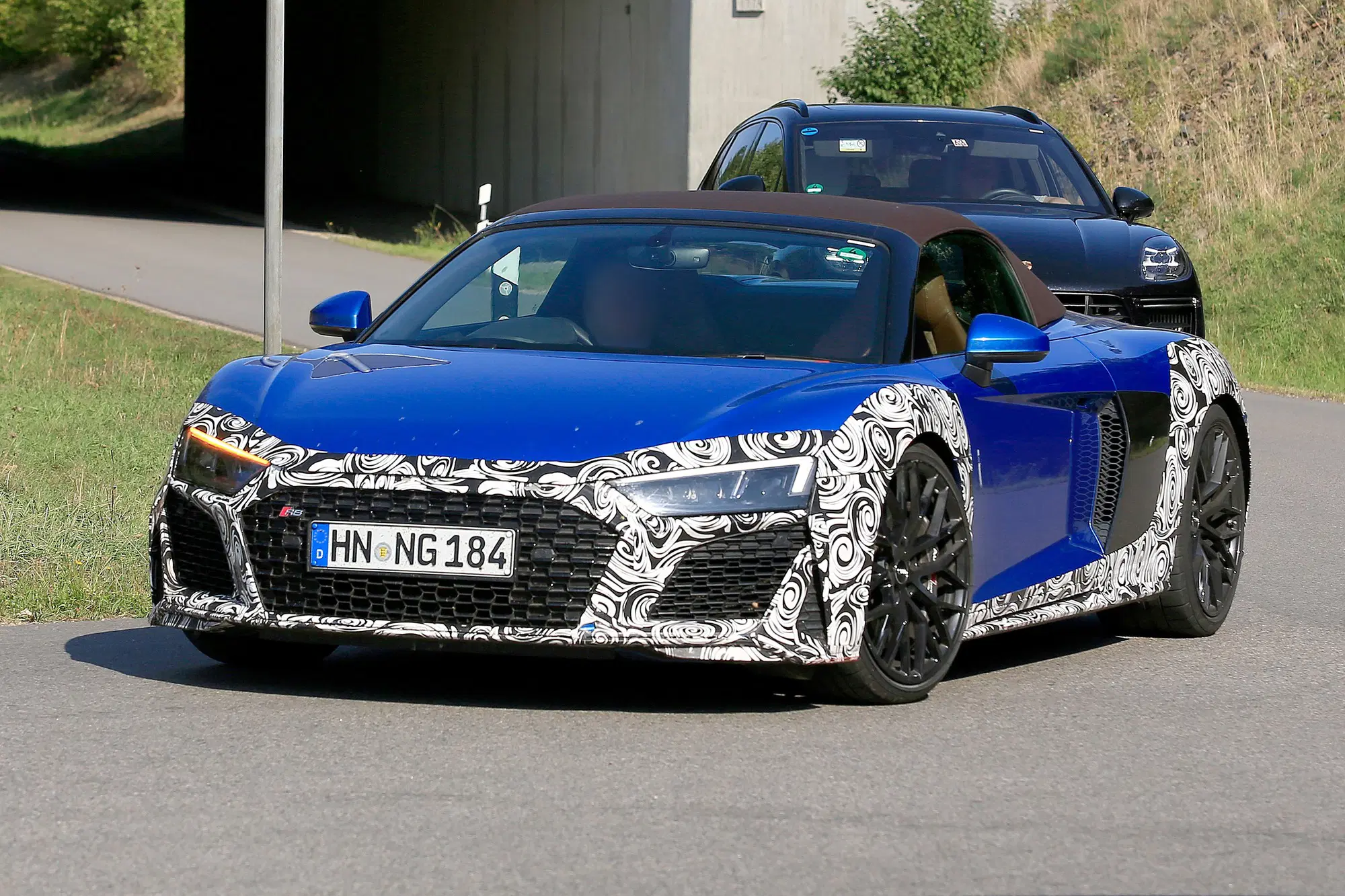 Audi R8 Spyder restyling, le foto spia - News - Automoto.it