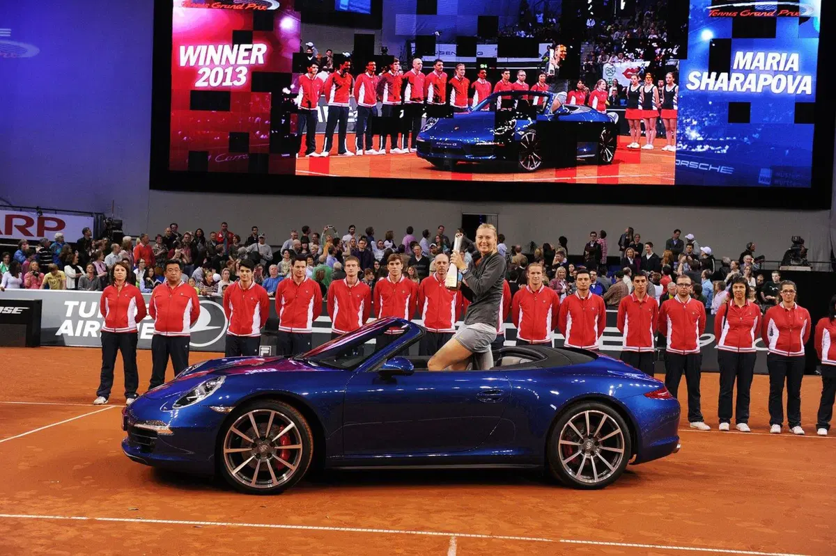 Maria Sharapova positiva al doping: sospesi i contratti, anche con Porsche (5)