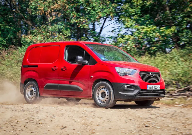 Opel Combo Furgone (11)