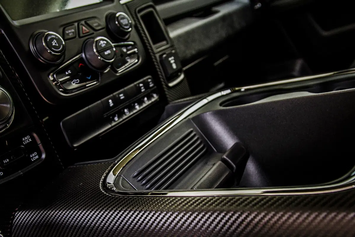 Militem RAM 1500 RX (2018-20) (8)