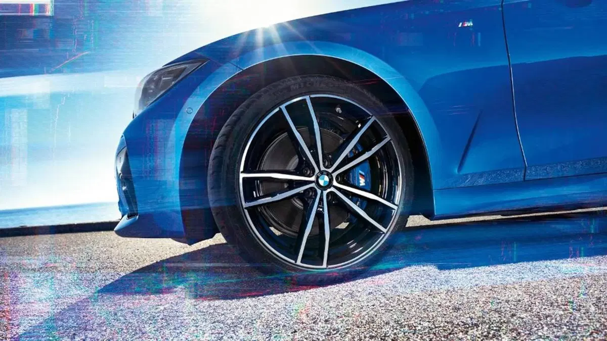BMW Serie 3, i teaser in attesa di Parigi (4)