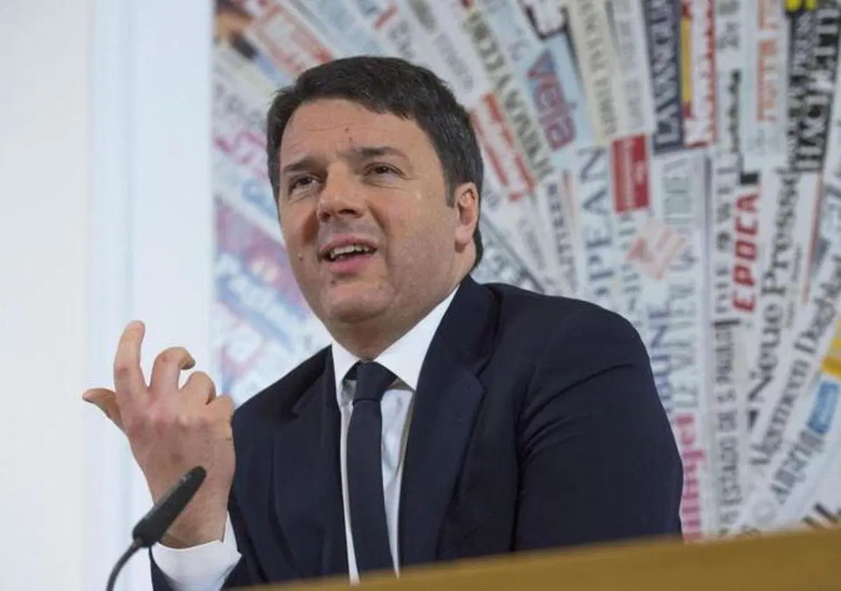Renzi: &laquo;SA-RC simbolo dell'Italia che non va&raquo;